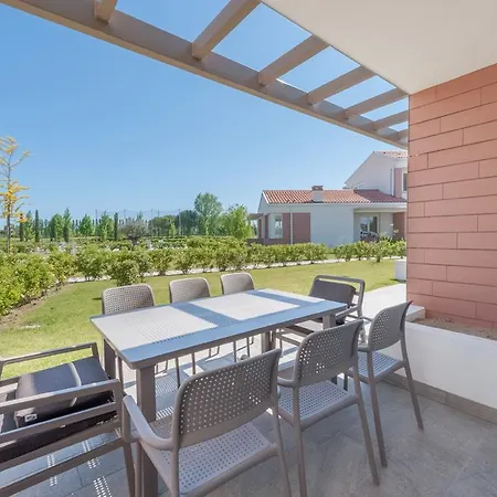 Appartement Tee 10 *