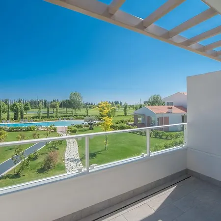 Appartement Tee 10 *
